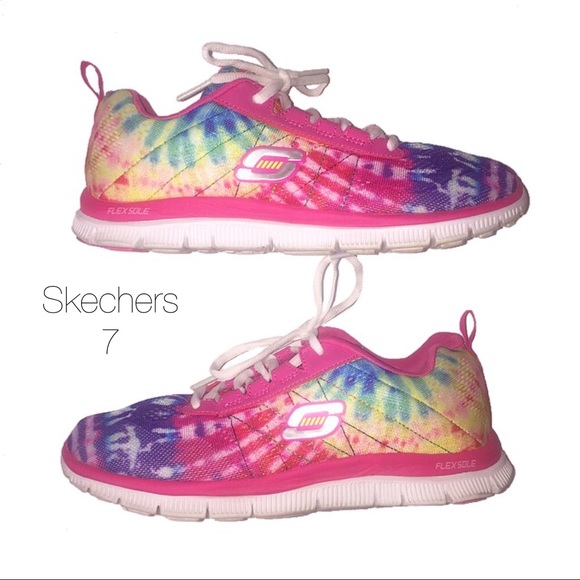 skechers tie dye tennis shoes